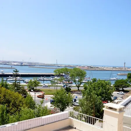 Local Manuel Da Parreira Guest house